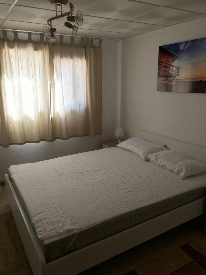 Sunny Renovated Apartment - Denia/Santa Llucia Buitenkant foto